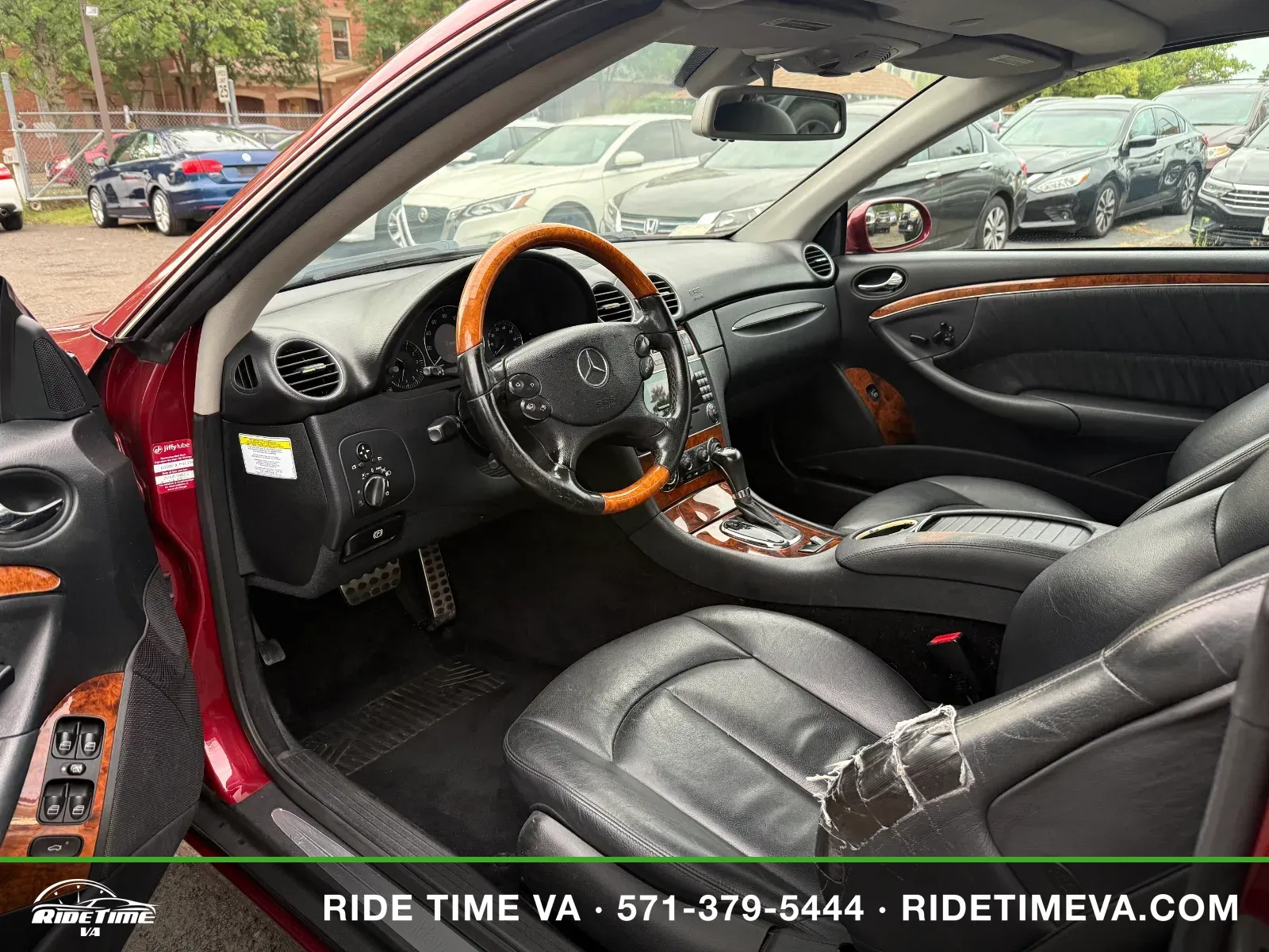 2006 Mercedes-Benz CLK-Class CLK350 in Red, photo 10 of 18