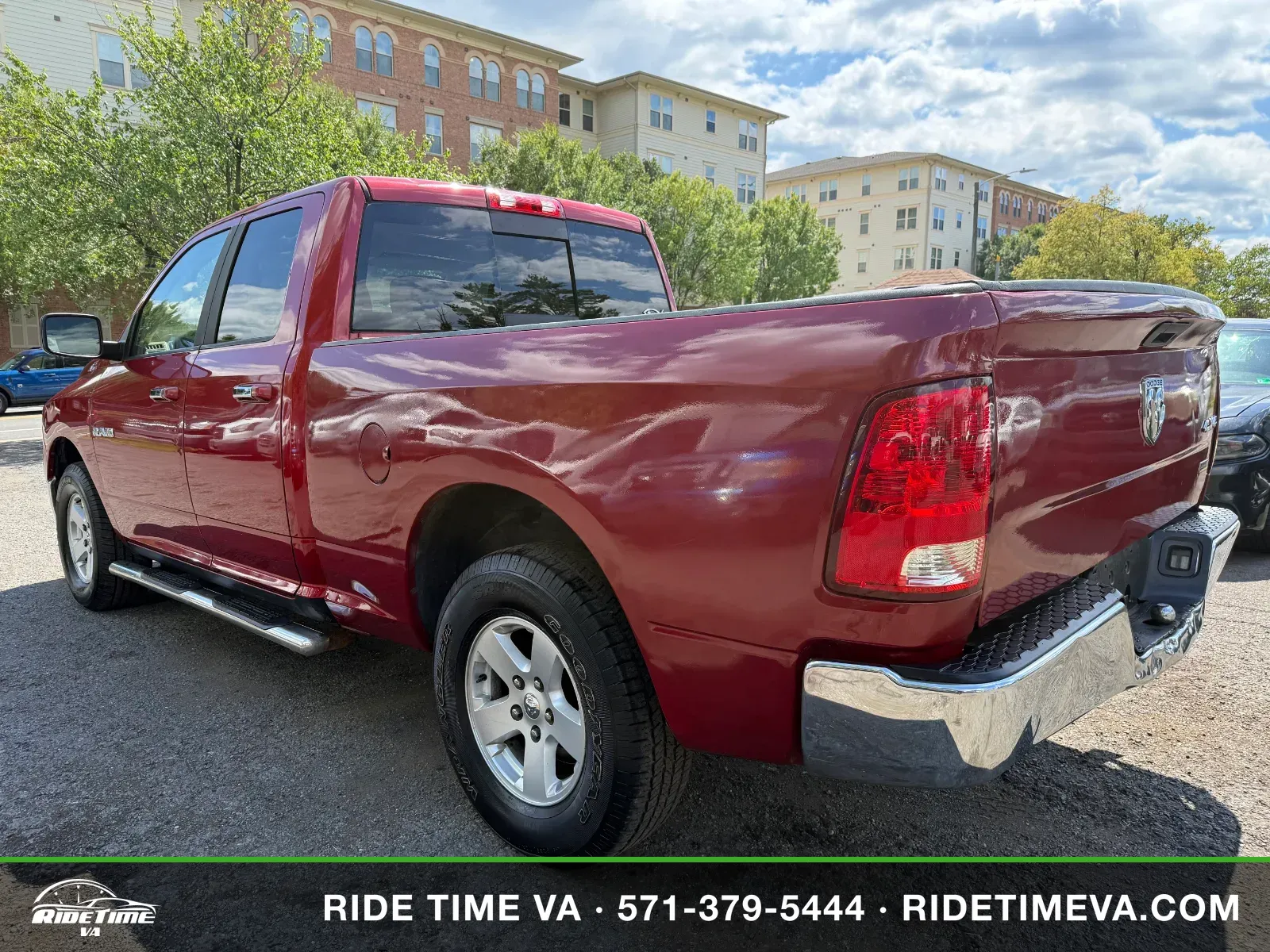2009 Dodge Ram 1500 in Red, photo 3 of 16