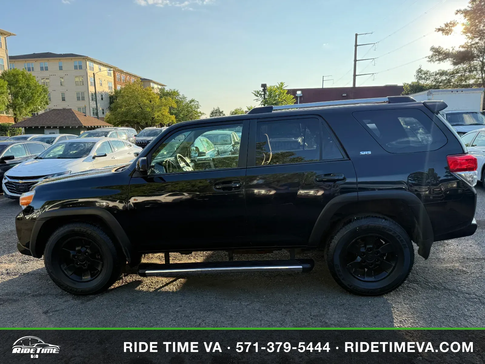 2010 Toyota 4Runner SR5 in Black, photo 2 of 16