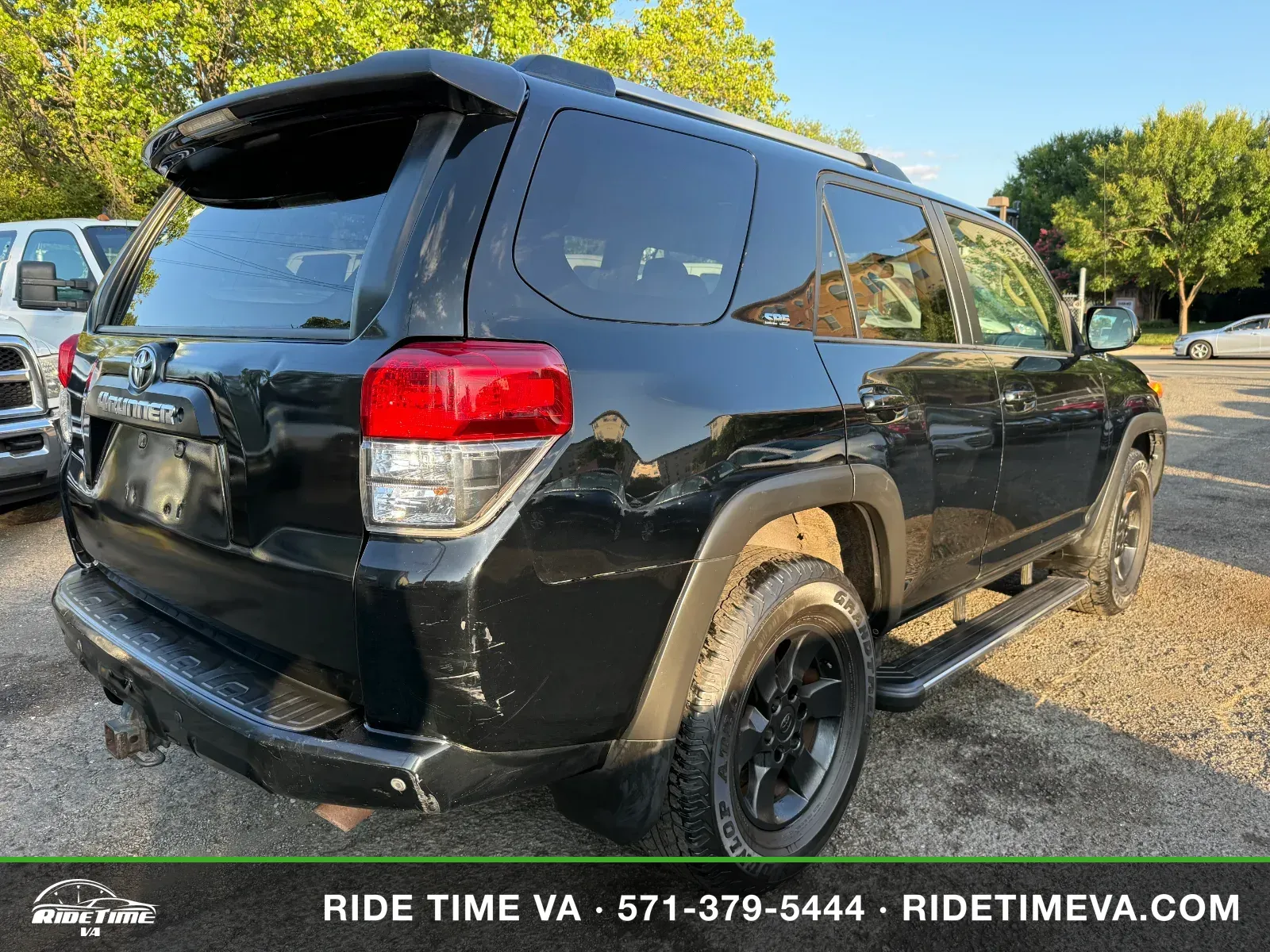 2010 Toyota 4Runner SR5 in Black, photo 5 of 16