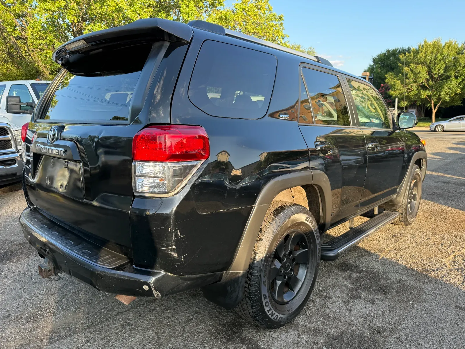 2010 Toyota 4Runner SR5 in Black, photo 5 of 16