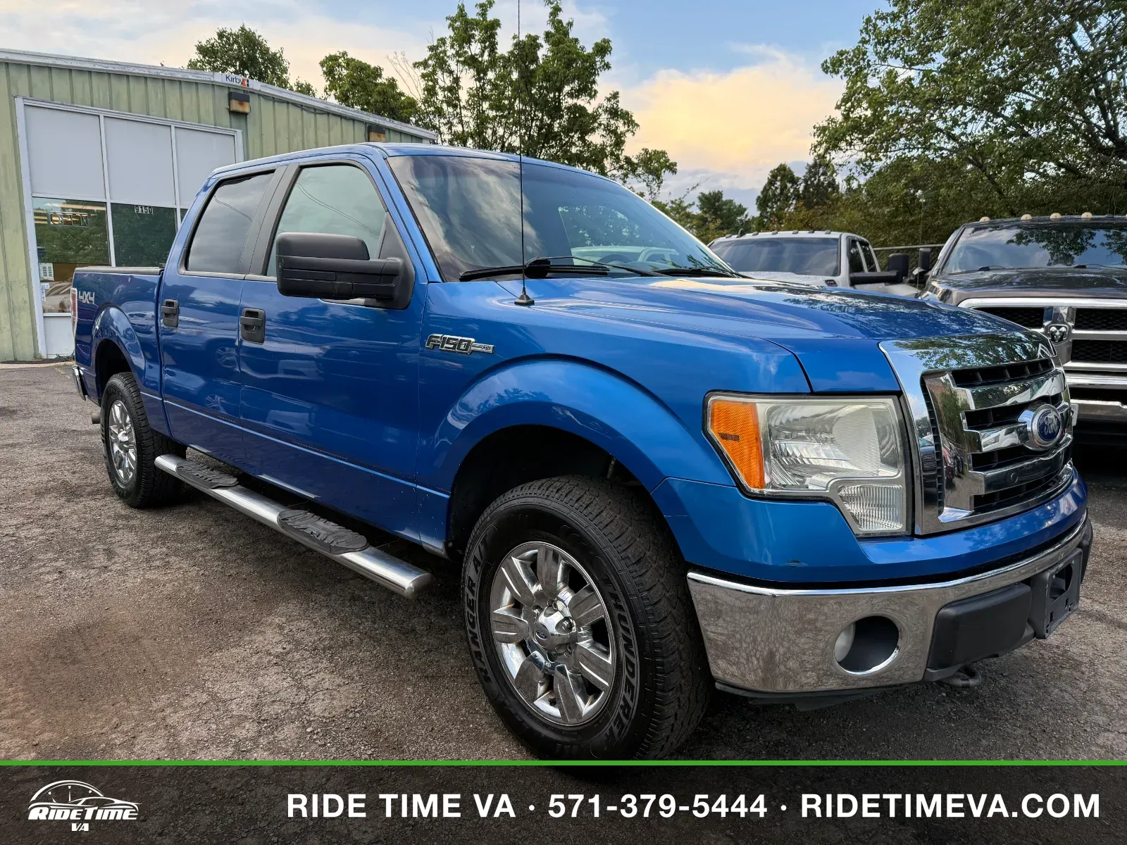 2011 Ford F-150 XLT in Blue, photo 7 of 14