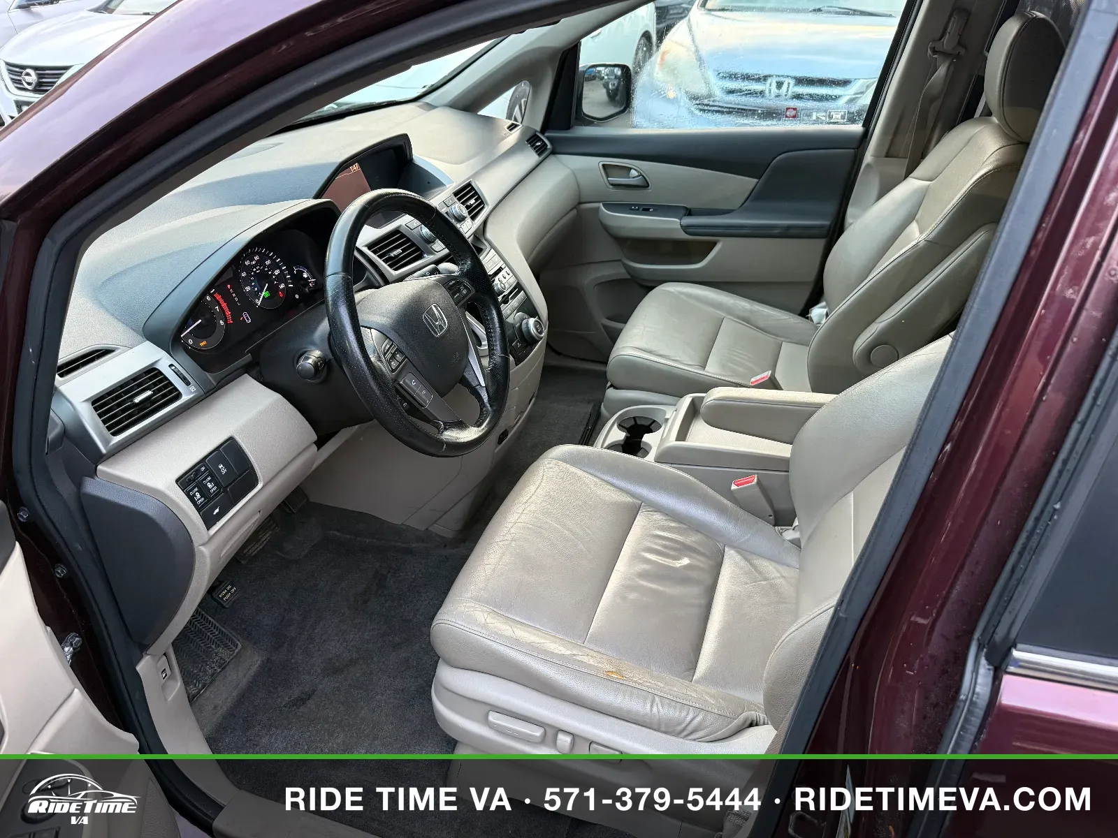 2011 Honda Odyssey EXL in Maroon, photo 9 of 19