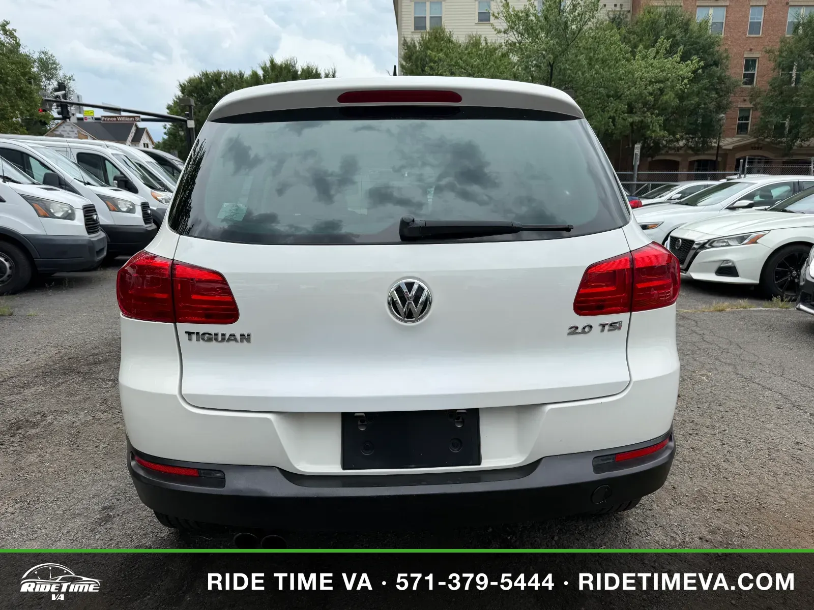 2012 Volkswagen Tiguan S in White, photo 4 of 16