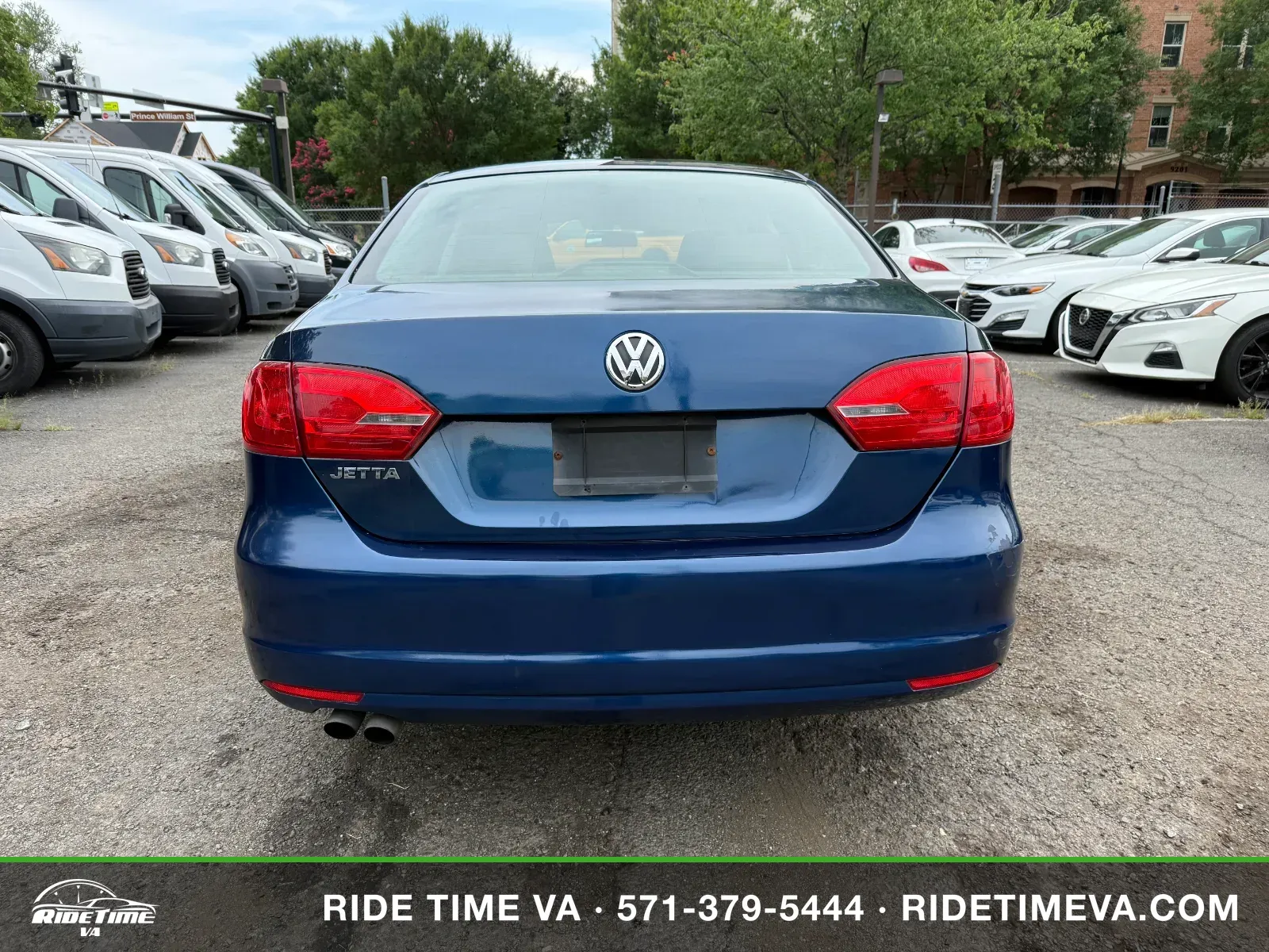 2013 Volkswagen Jetta Comfortline, Sportline in Blue, photo 4 of 16