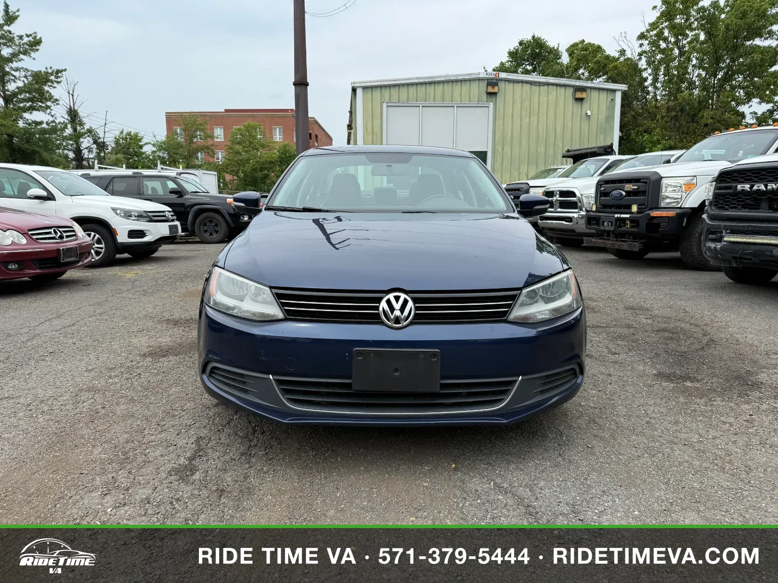 2013 Volkswagen Jetta Comfortline, Sportline in Blue, photo 8 of 16