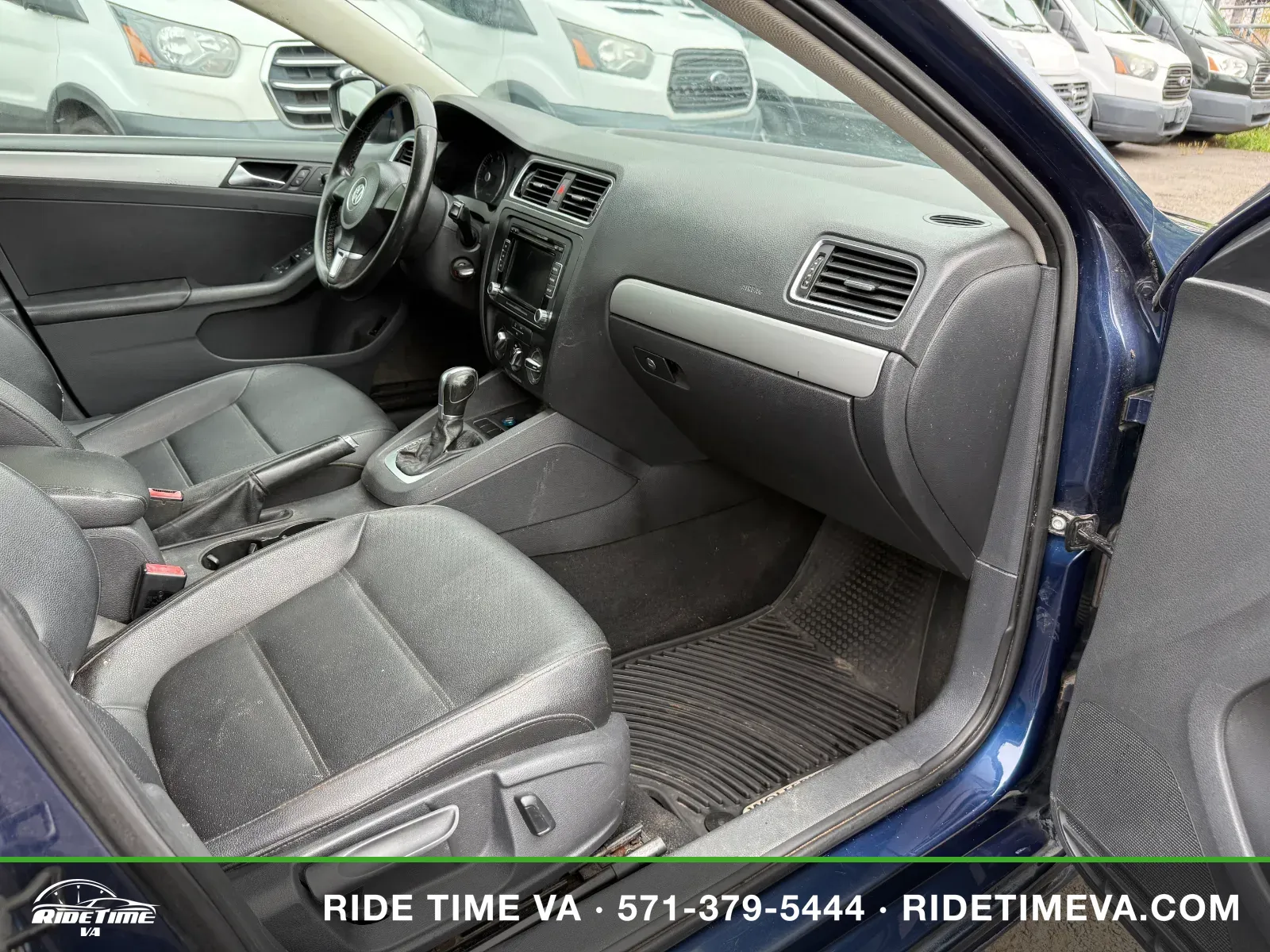 2013 Volkswagen Jetta Comfortline, Sportline in Blue, photo 13 of 16