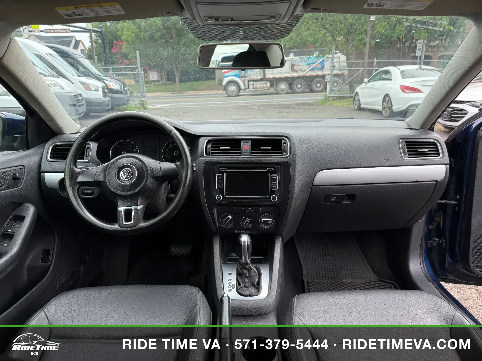 2013 Volkswagen Jetta Comfortline, Sportline in Blue, photo 14 of 16