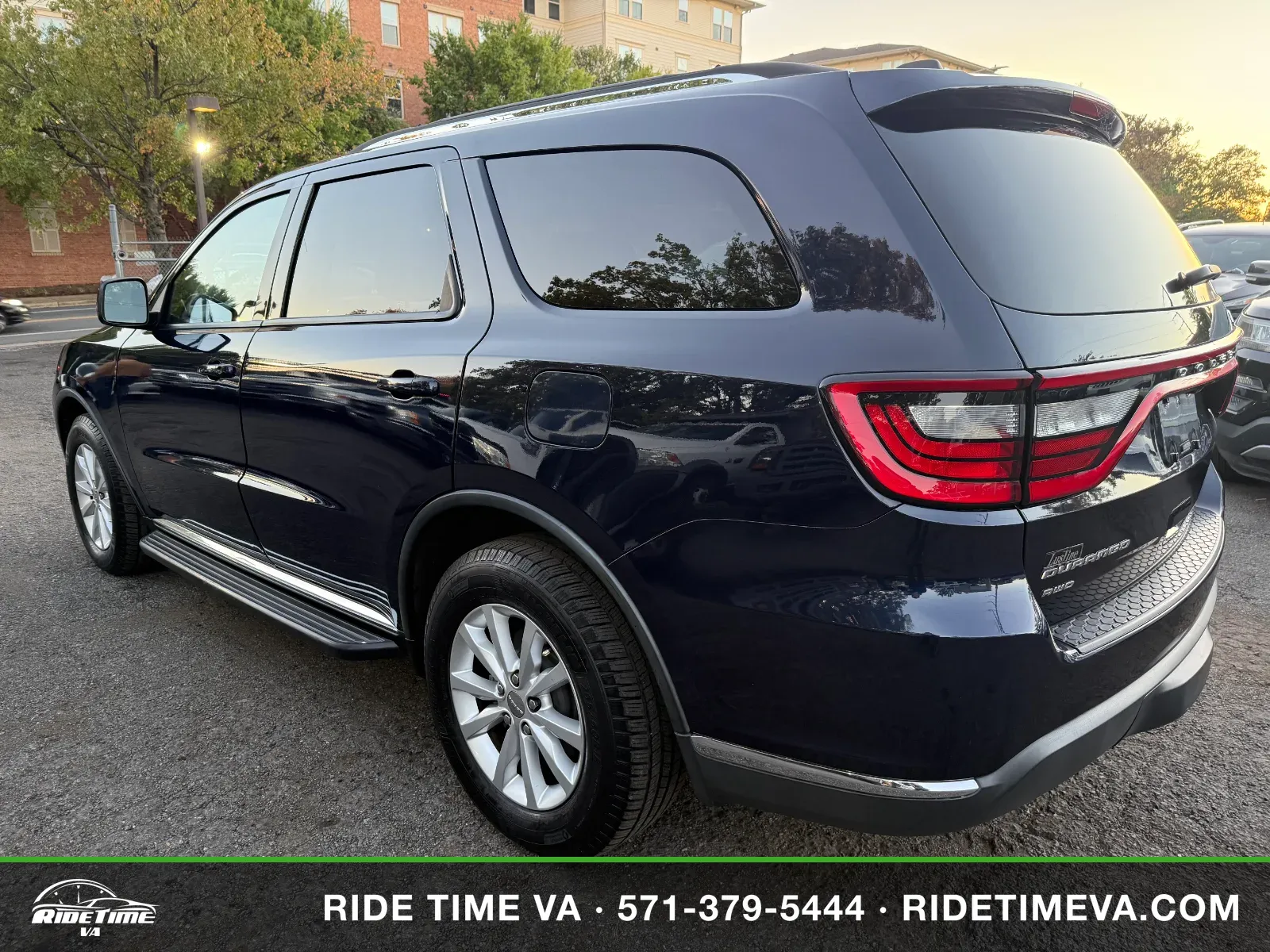 2014 Dodge Durango SXT in Blue, photo 3 of 17