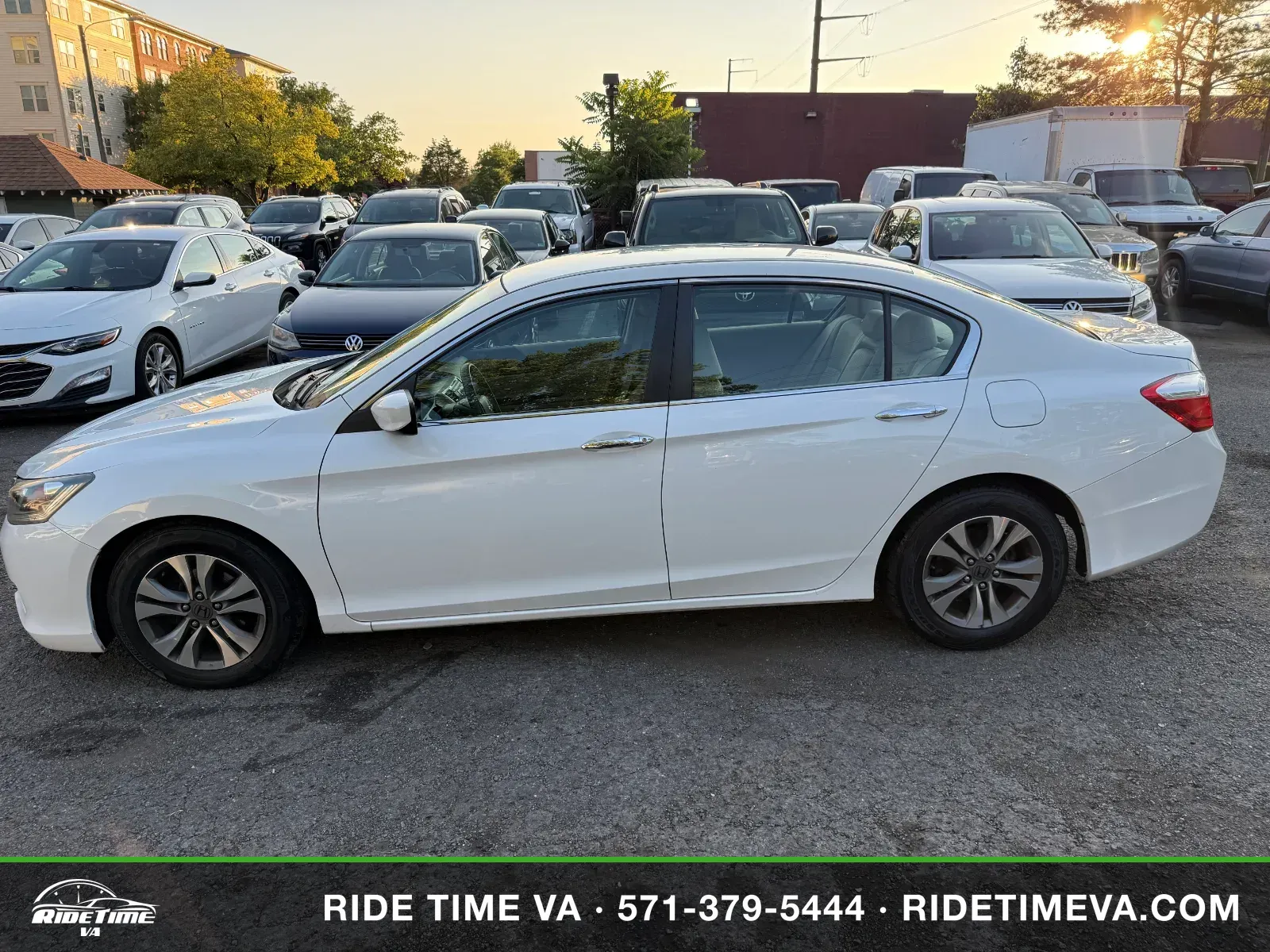 2014 Honda Accord LX in White, photo 2 of 16