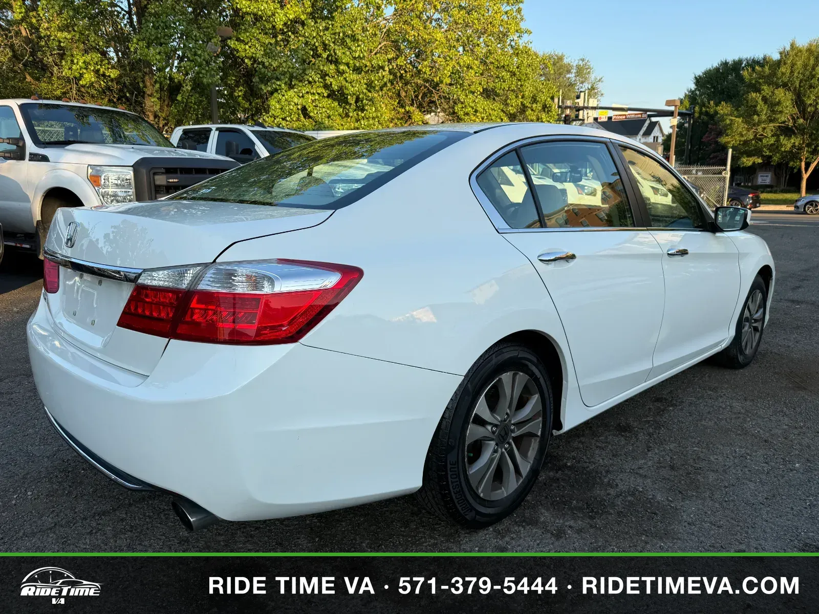 2014 Honda Accord LX in White, photo 5 of 16