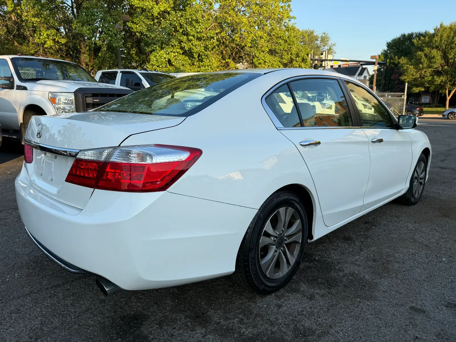 2014 Honda Accord LX in White, photo 5 of 16