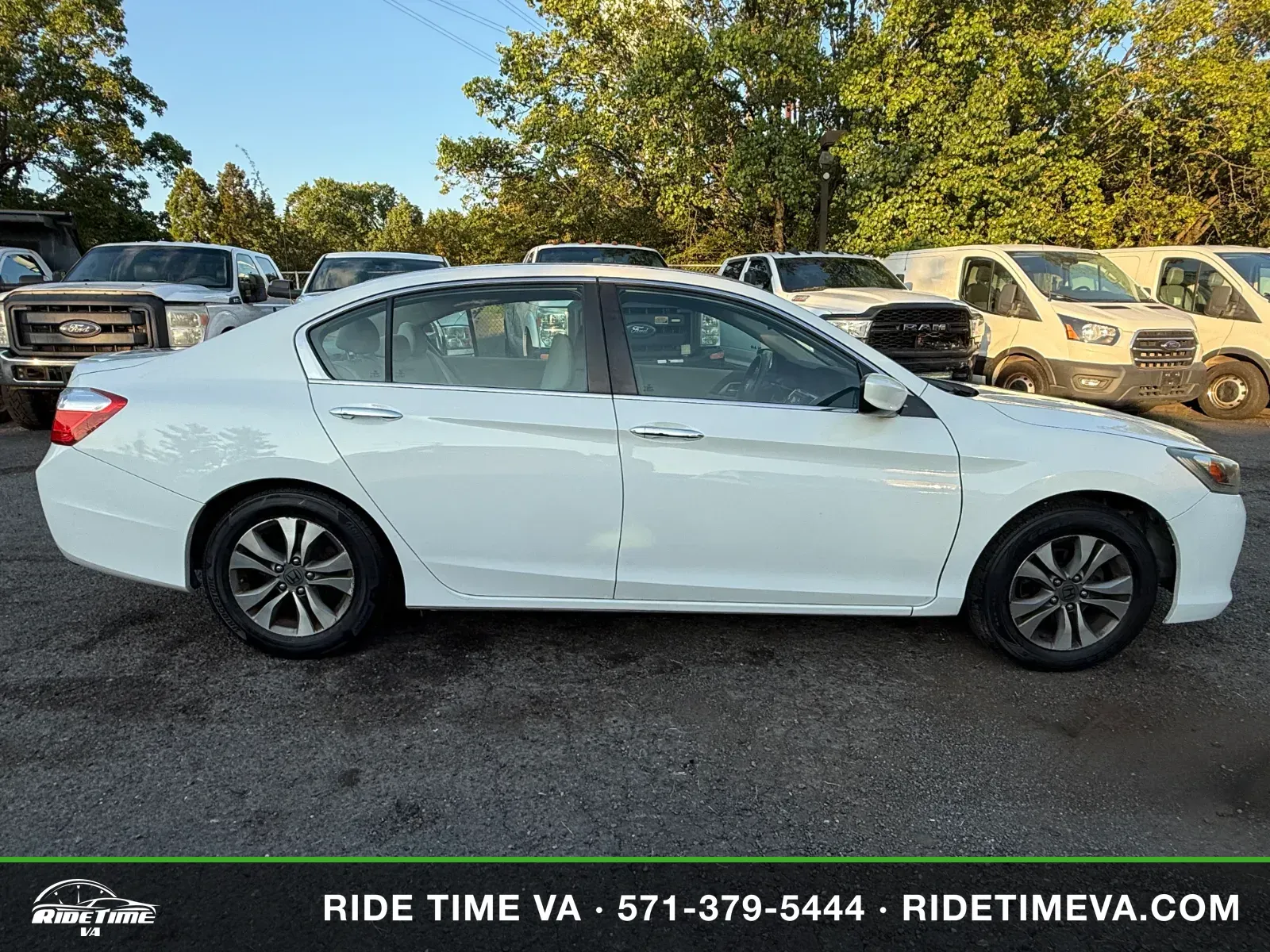 2014 Honda Accord LX in White, photo 6 of 16