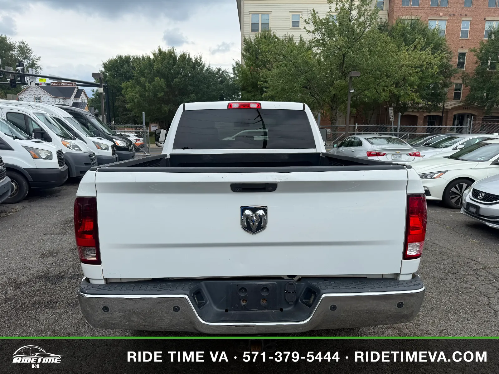 2015 Ram 2500 Tradesman in White, photo 4 of 19
