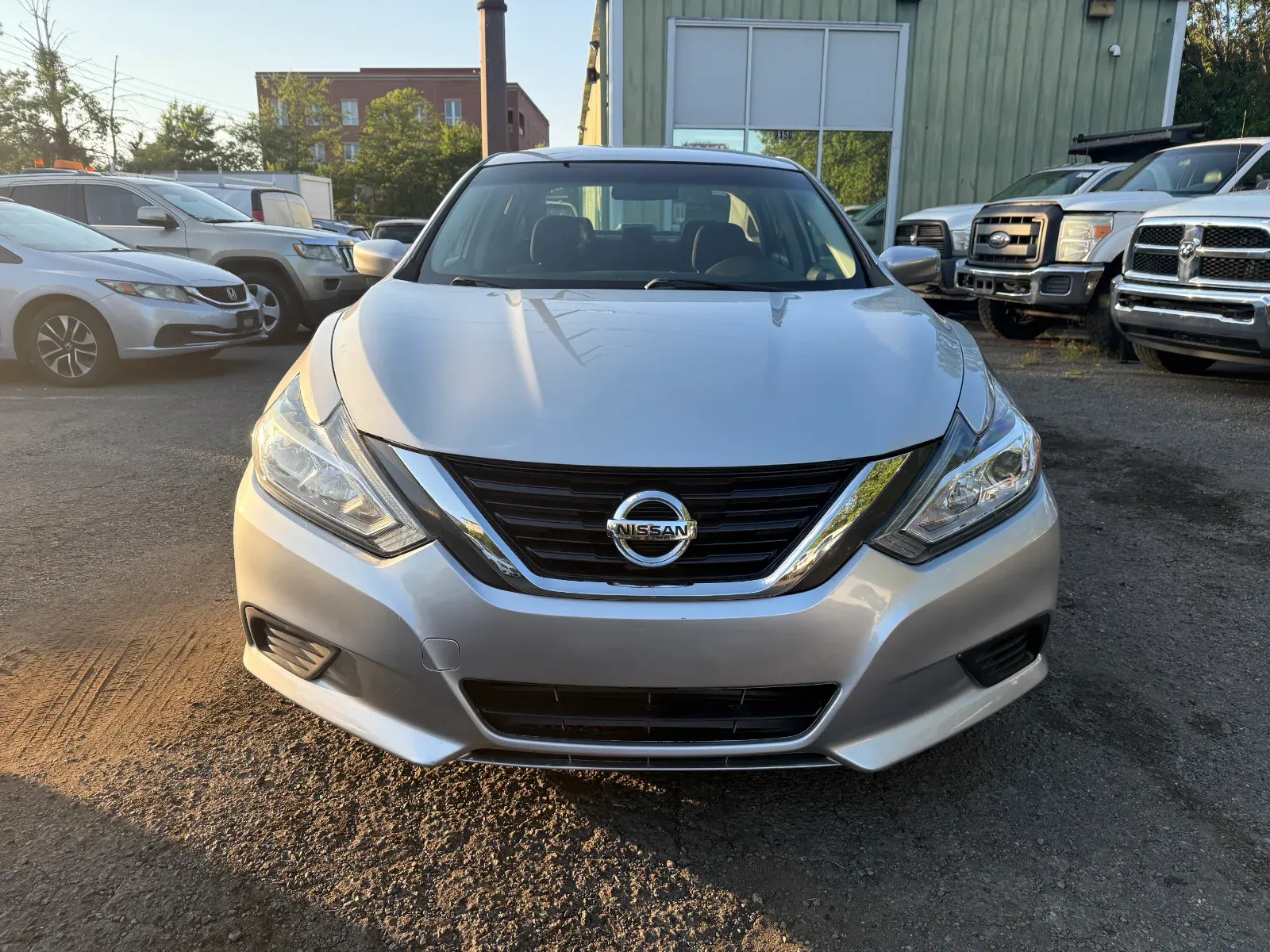 2016 Nissan Altima in Silver, photo 8 of 16