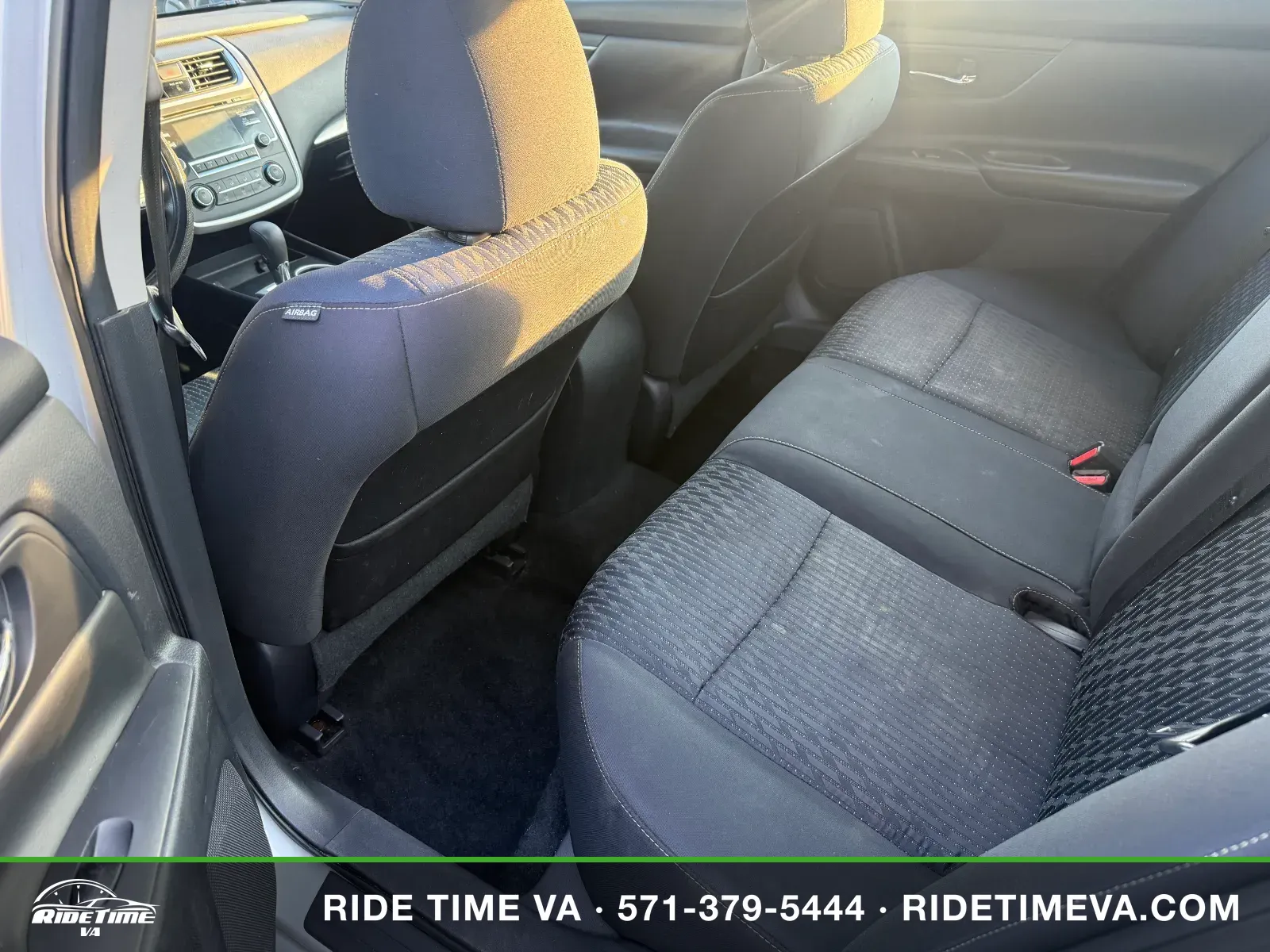 2016 Nissan Altima in Silver, photo 10 of 16