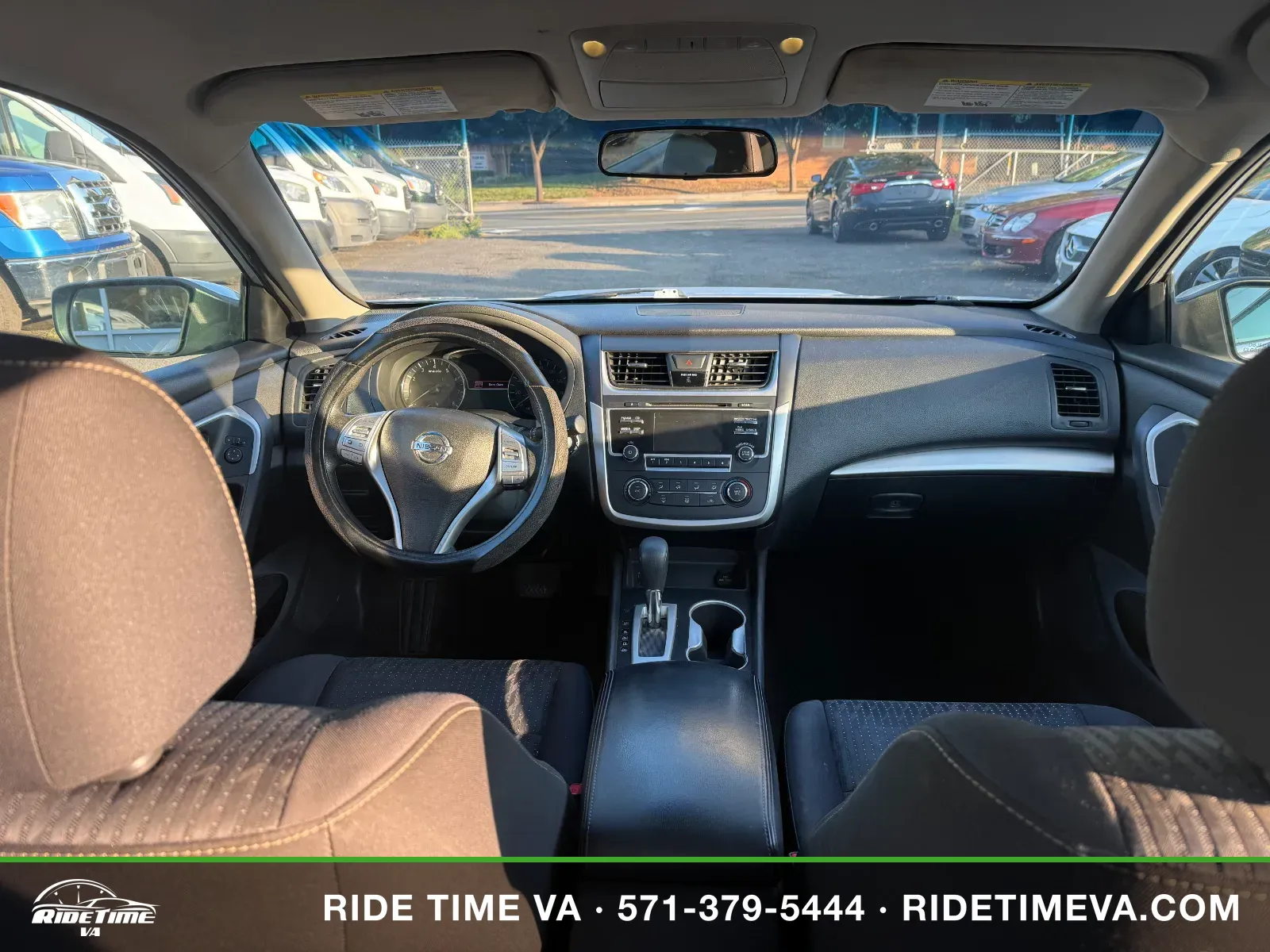 2016 Nissan Altima in Silver, photo 14 of 16