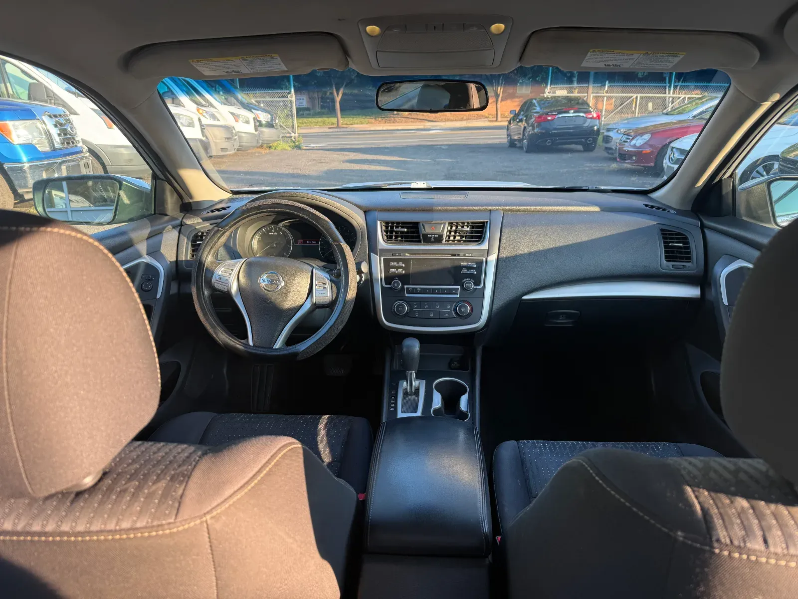 2016 Nissan Altima in Silver, photo 14 of 16