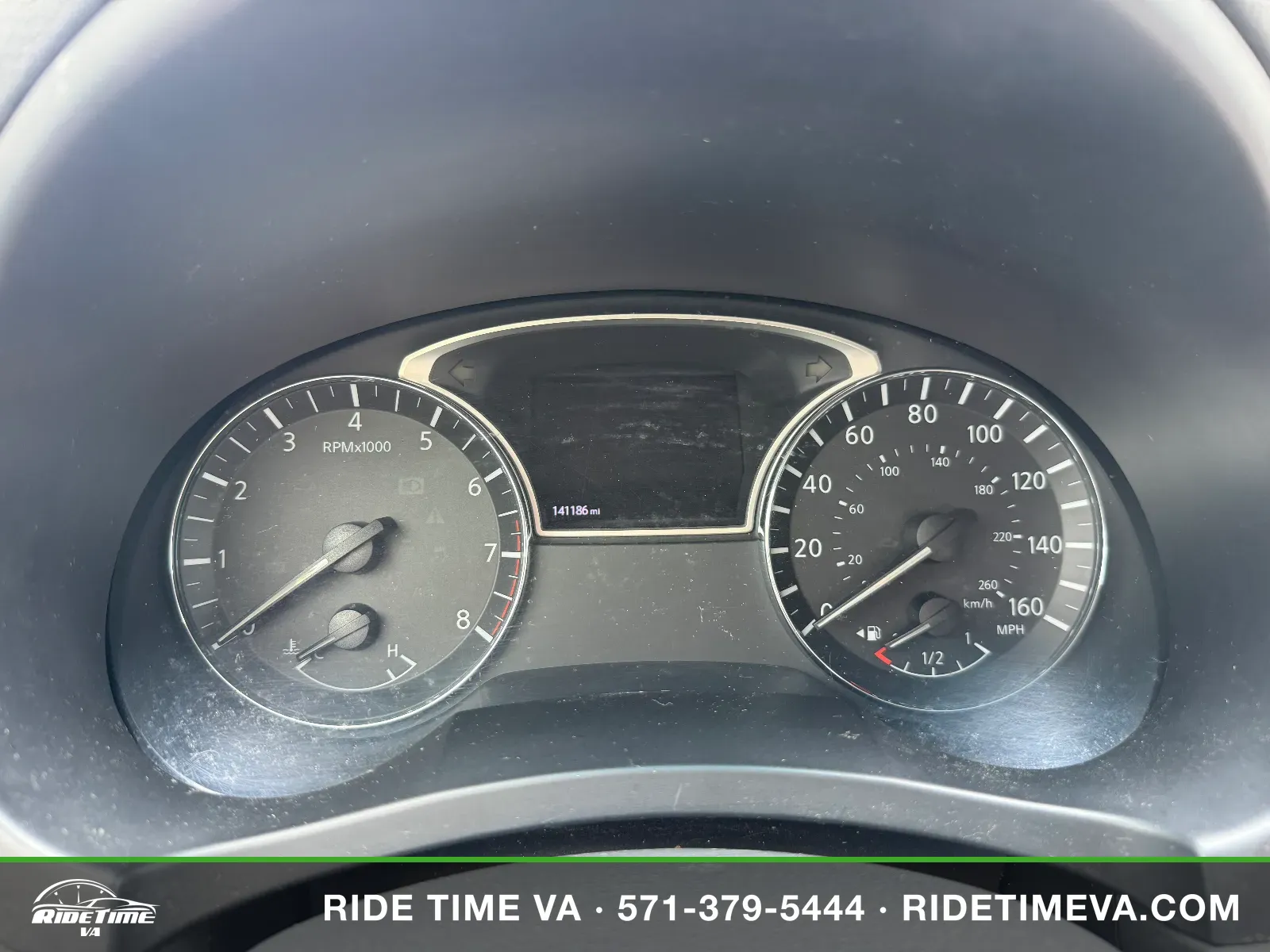 2016 Nissan Altima in White, photo 15 of 16