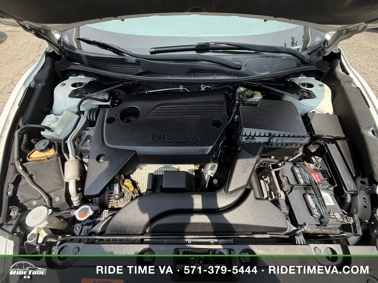2016 Nissan Altima in White, photo 16 of 16