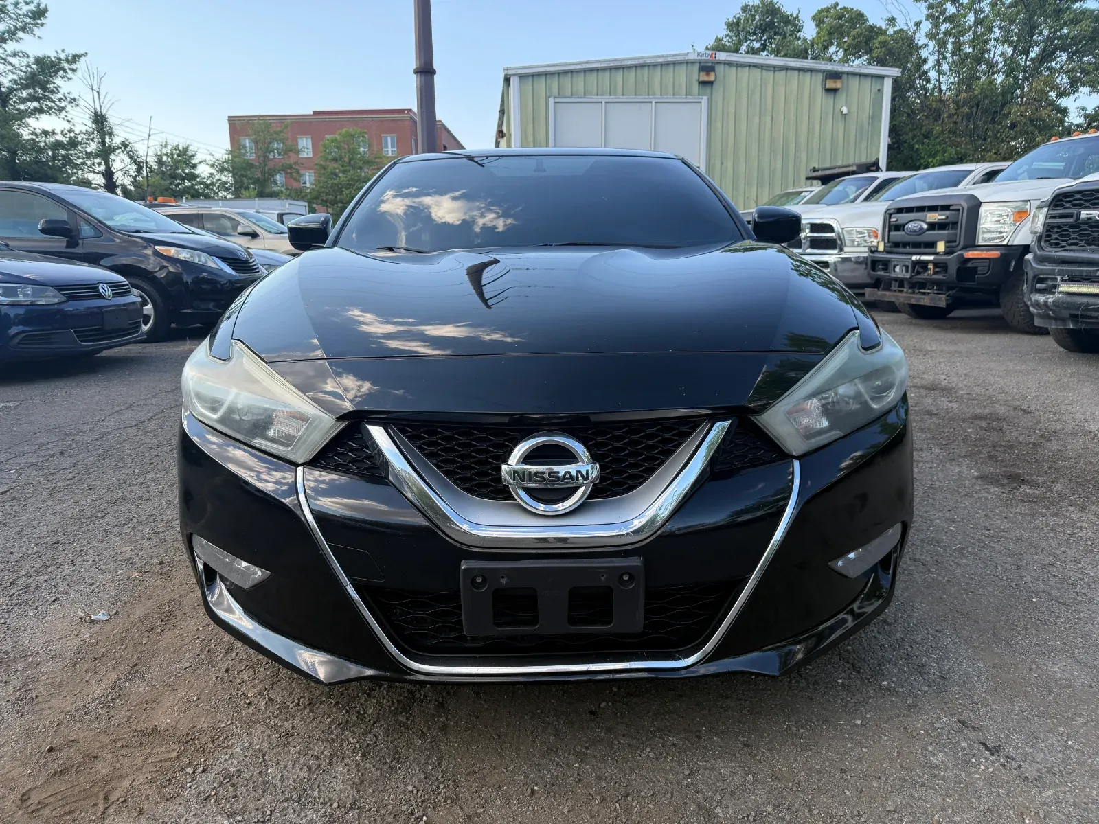 2016 Nissan Maxima in Black, photo 8 of 17