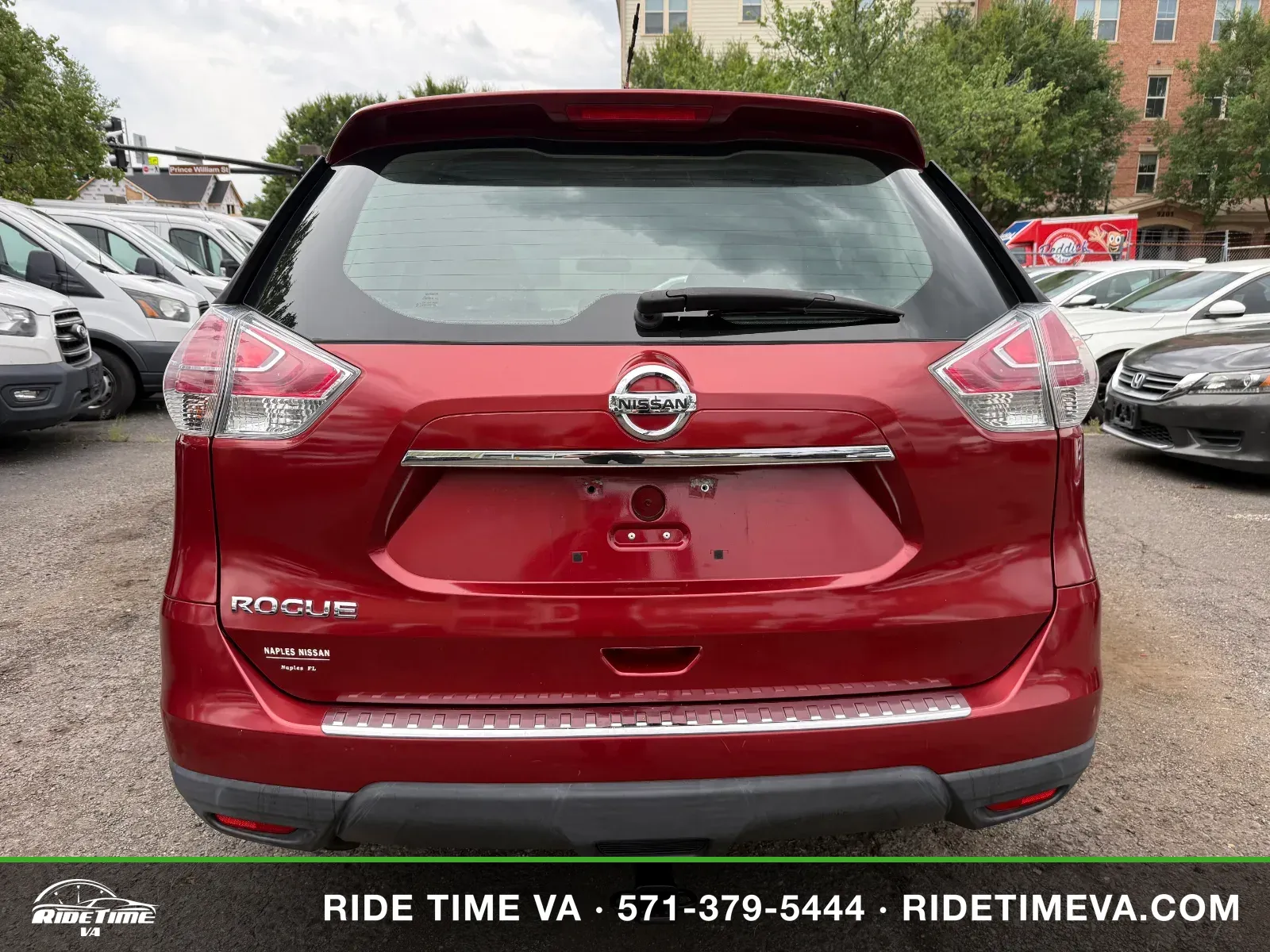 2016 Nissan Rogue S in Red, photo 4 of 16