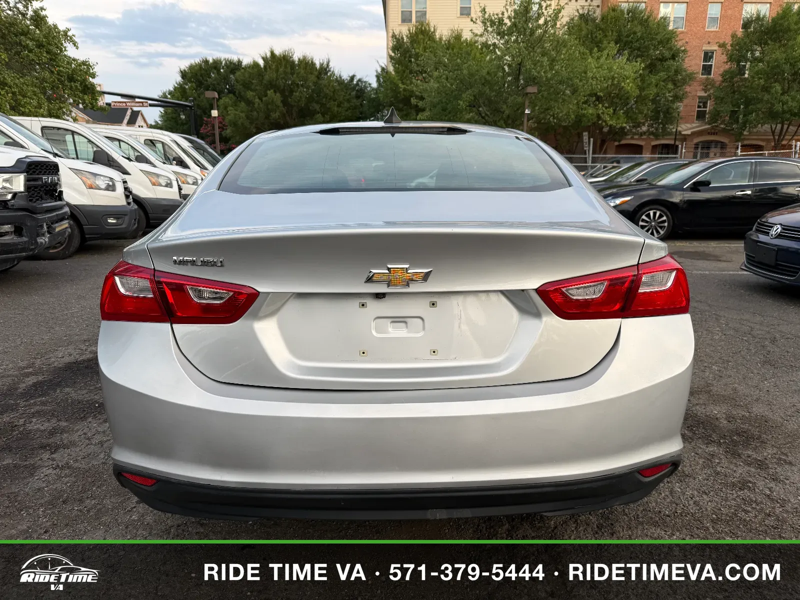 2017 Chevrolet Malibu LS in Silver, photo 4 of 15
