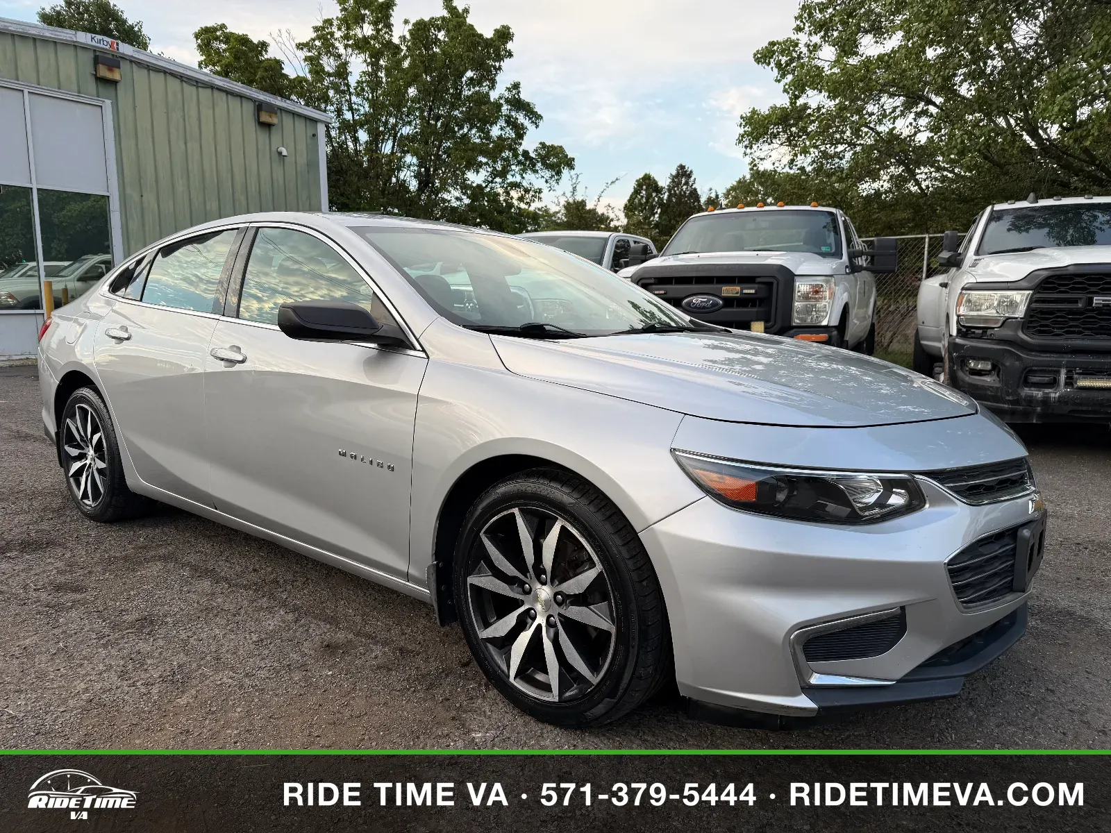 2017 Chevrolet Malibu LS in Silver, photo 7 of 15