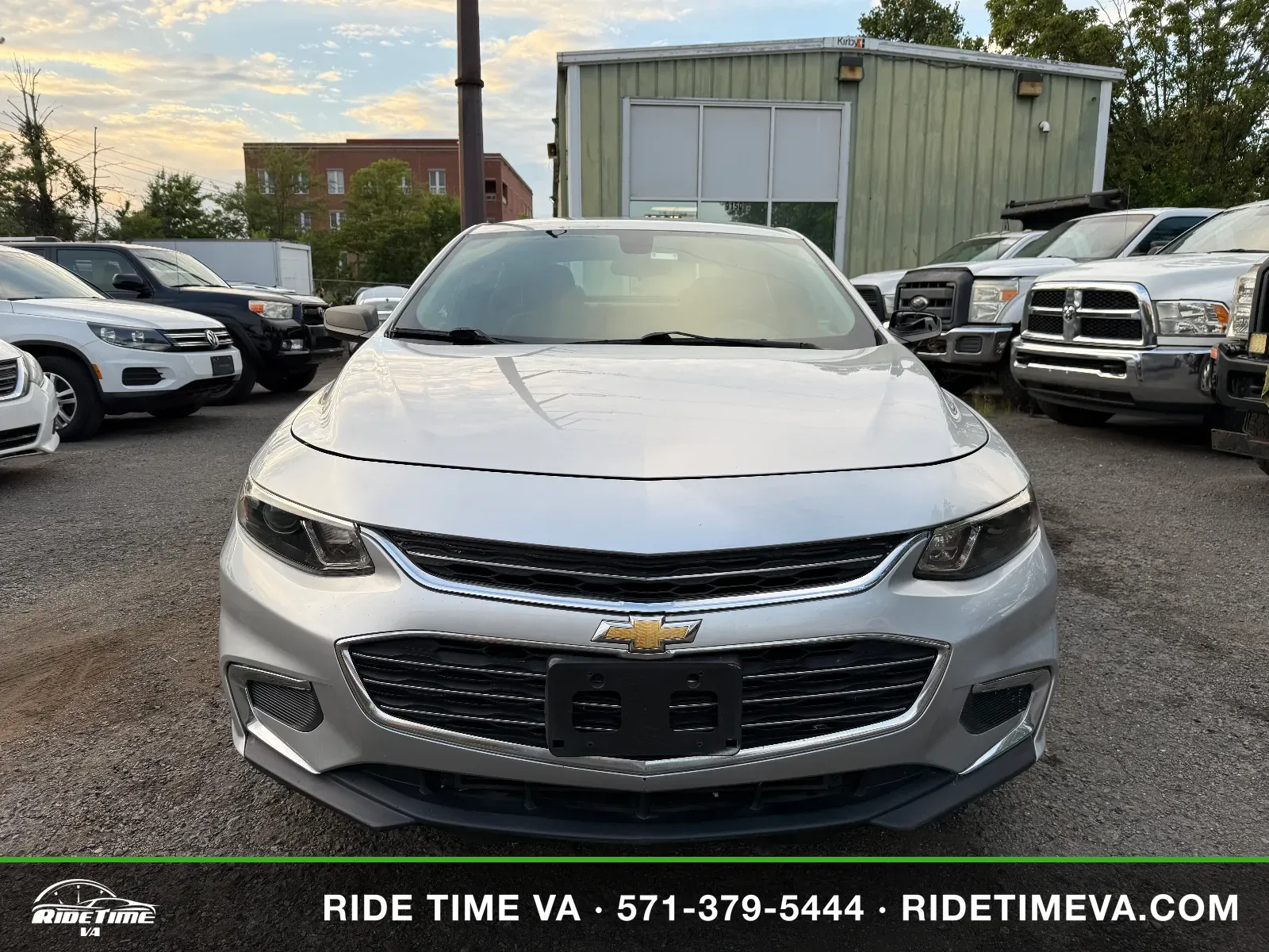 2017 Chevrolet Malibu LS in Silver, photo 8 of 15