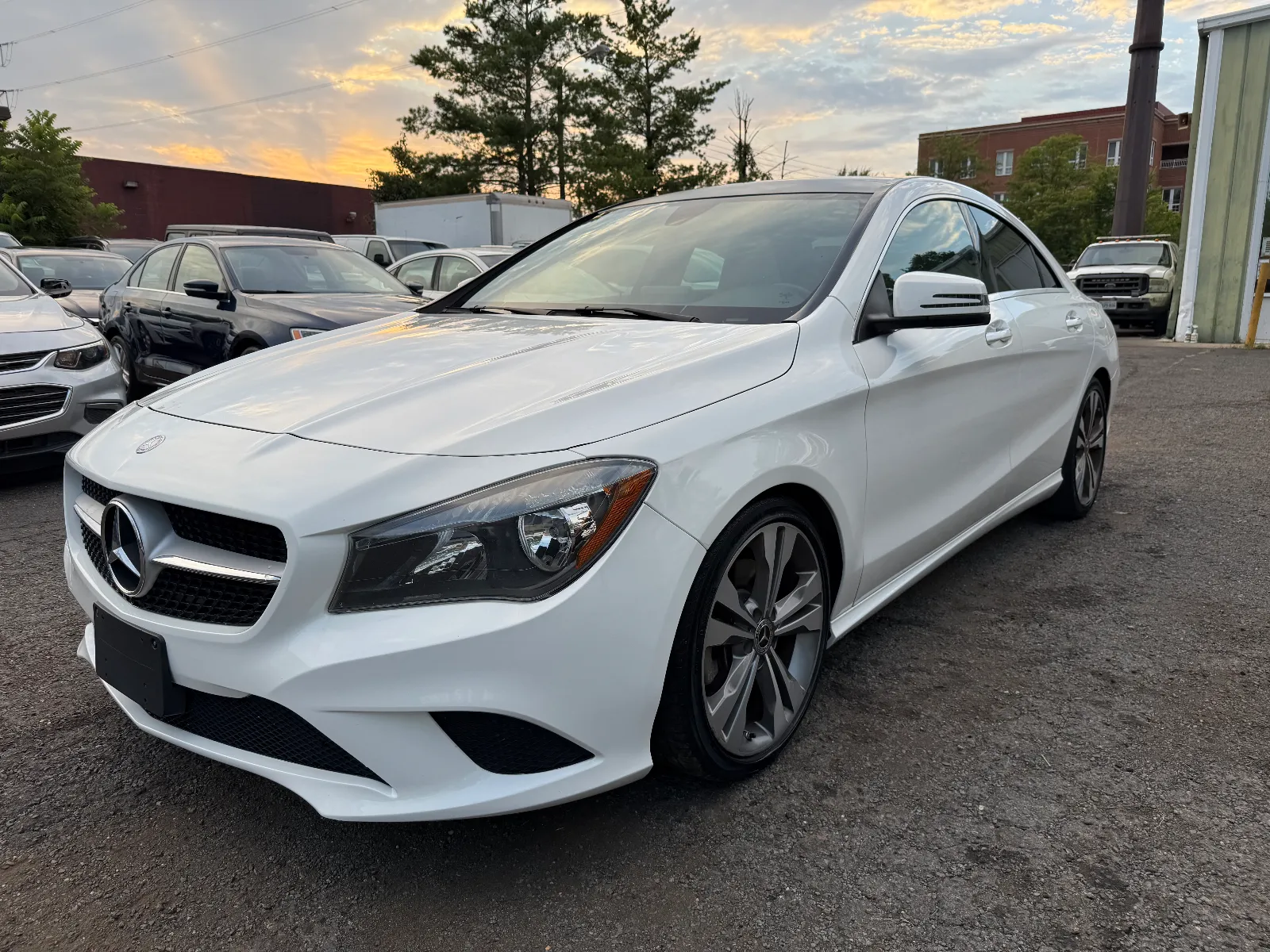 2018 Mercedes-Benz CLA 250 4MATIC in White, photo 1 of 18