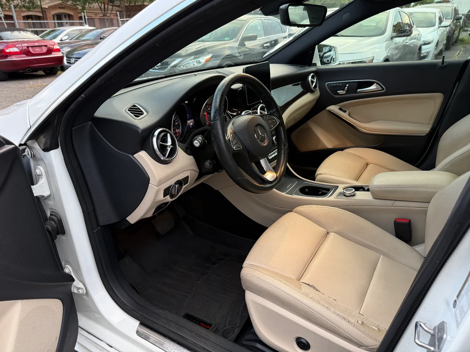 2018 Mercedes-Benz CLA 250 4MATIC in White, photo 9 of 18