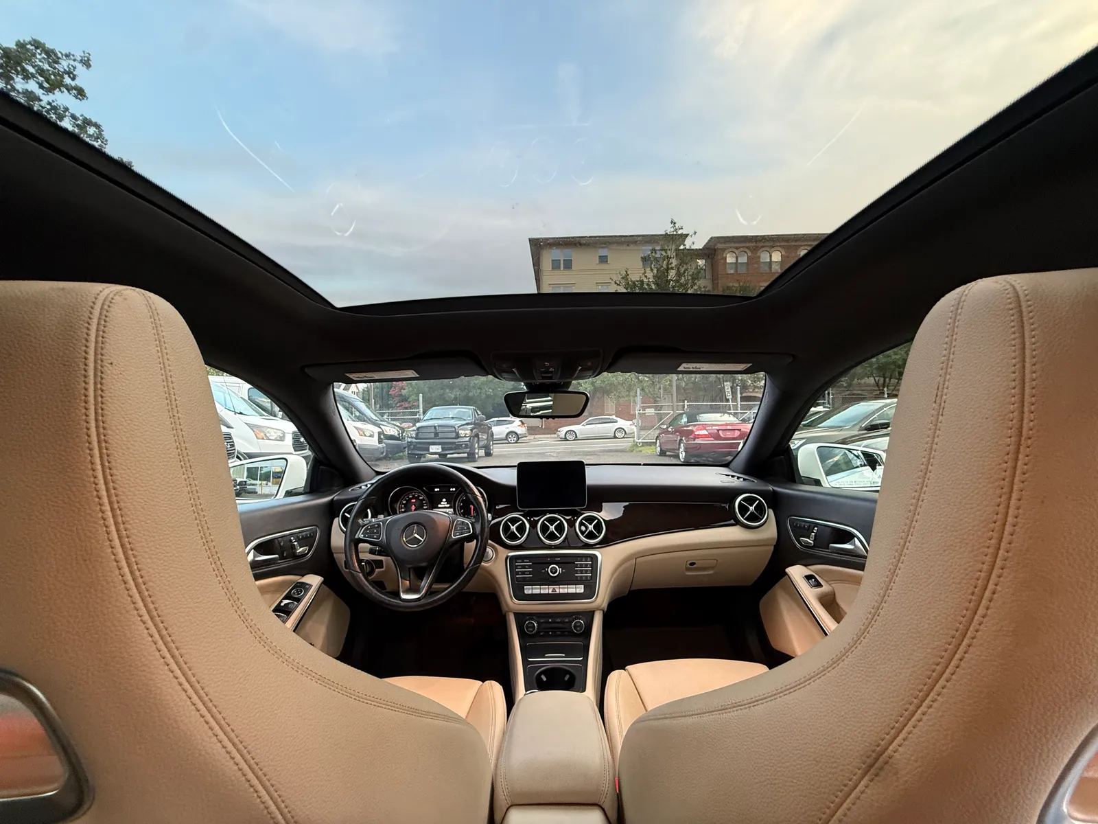 2018 Mercedes-Benz CLA 250 4MATIC in White, photo 15 of 18