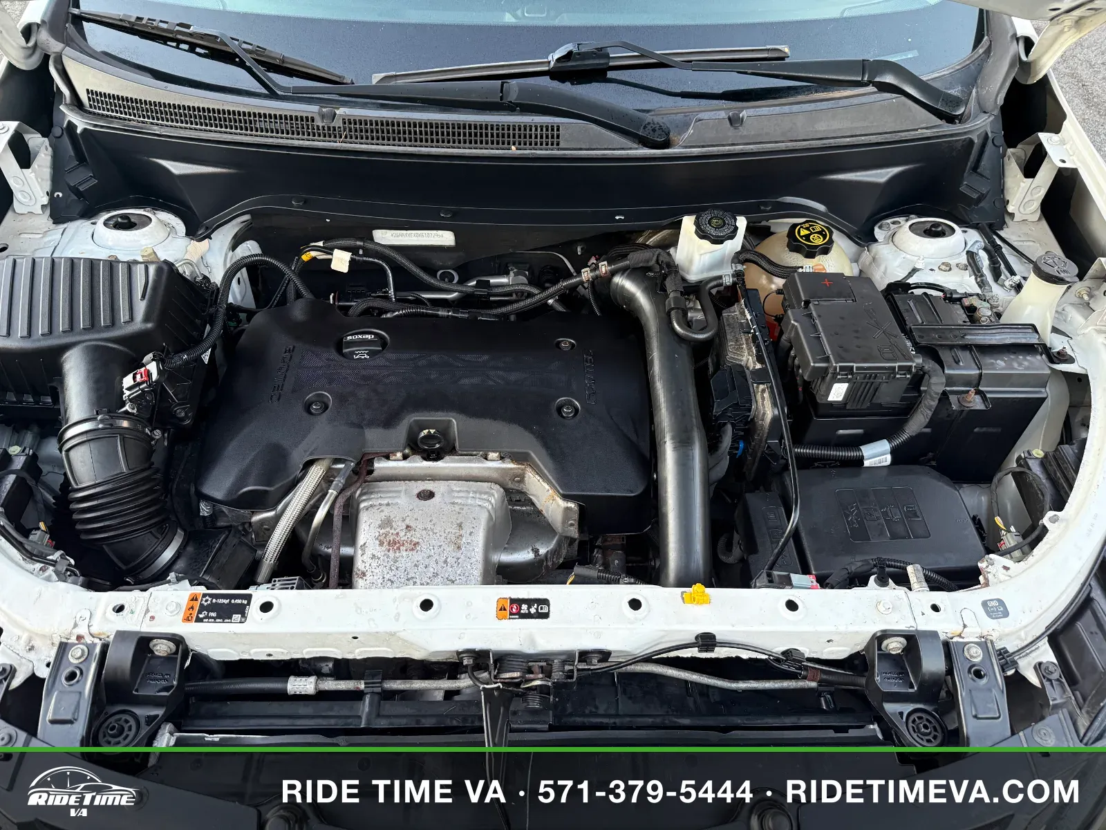 2019 Chevrolet Equinox LT (2LT) in White, photo 18 of 18