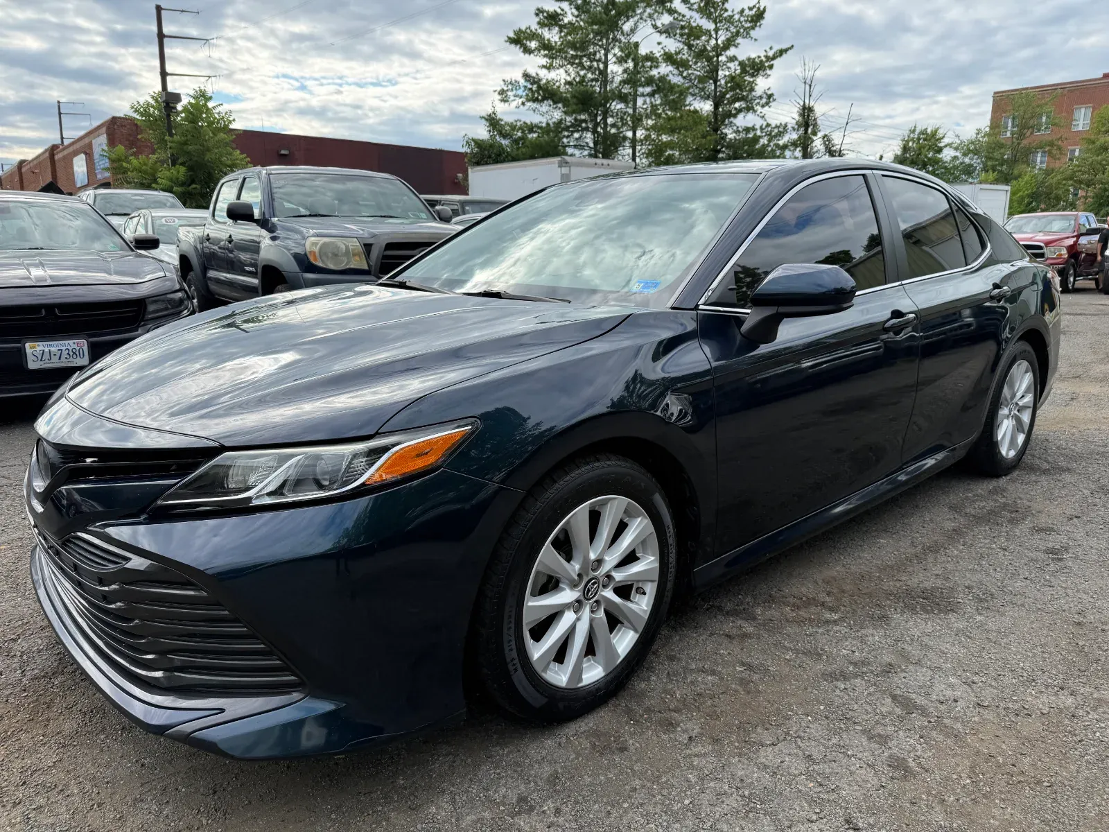 2019 Toyota Camry LE in Blue, photo 1 of 16