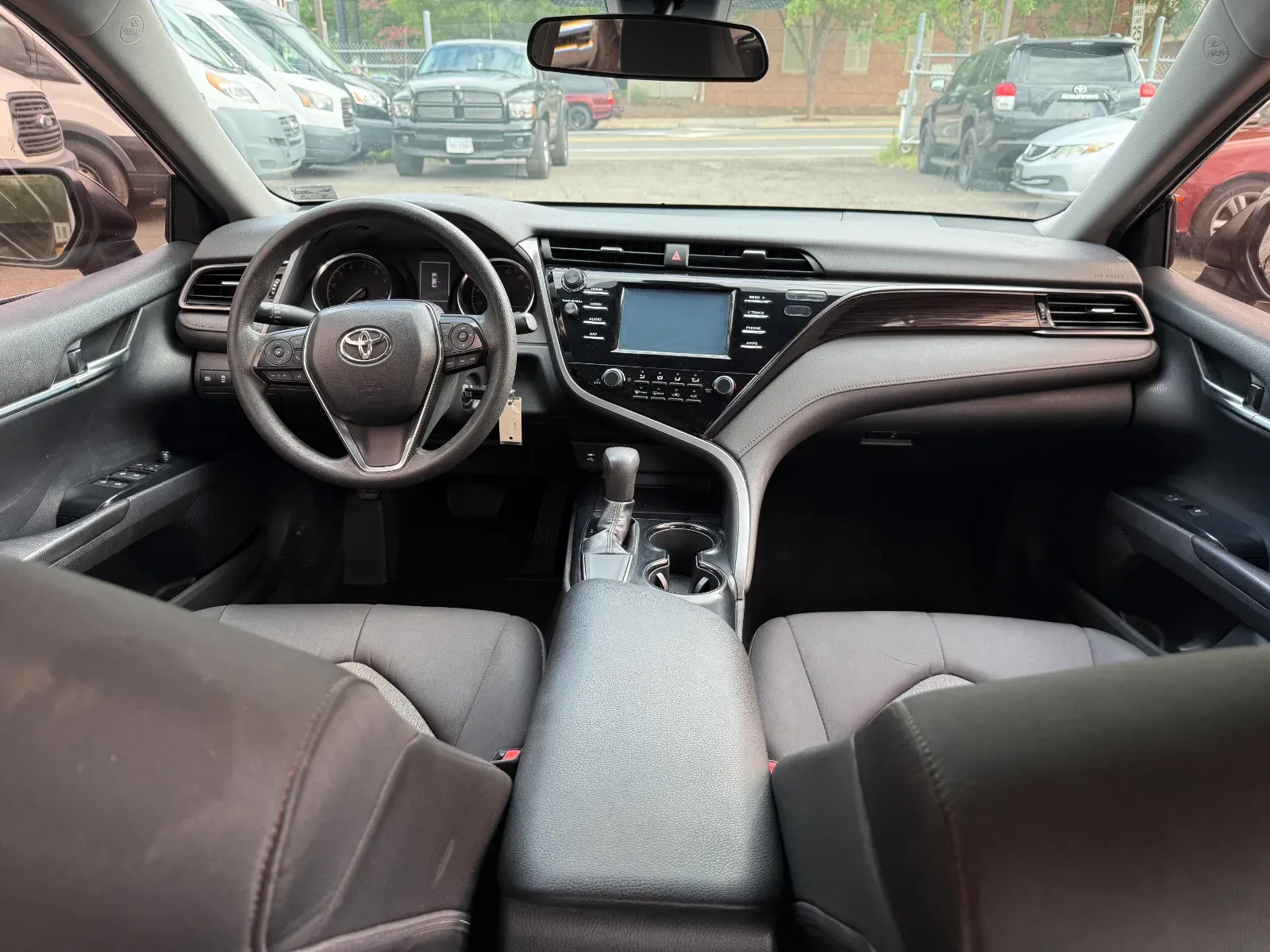 2019 Toyota Camry LE in Blue, photo 14 of 16